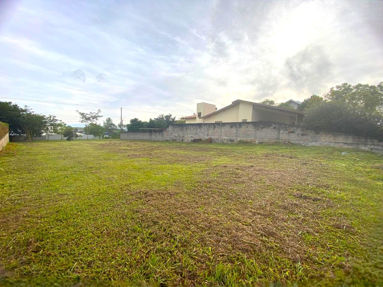Terreno de Condomínio à venda no Condominio Fazenda Palmeiras Imperiais: