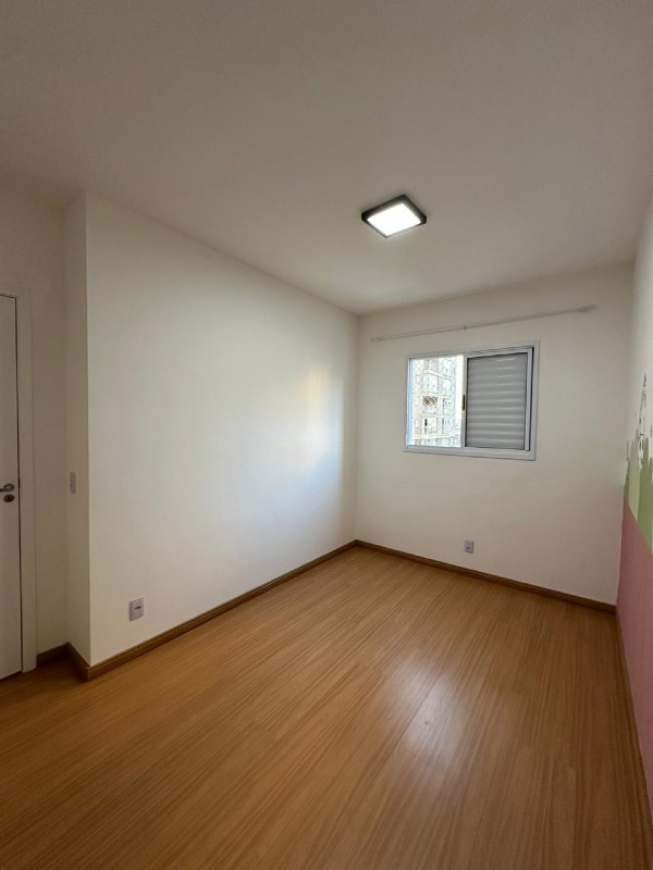 Apartamento para aluguel no Condomínio Villa di Trento: