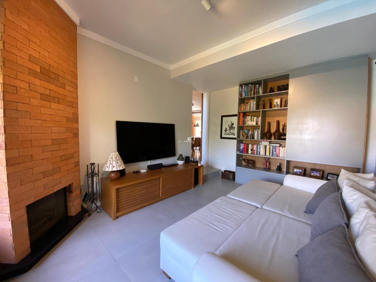 Casa de condomínio à venda no Condomínio Campos de Santo Antônio: