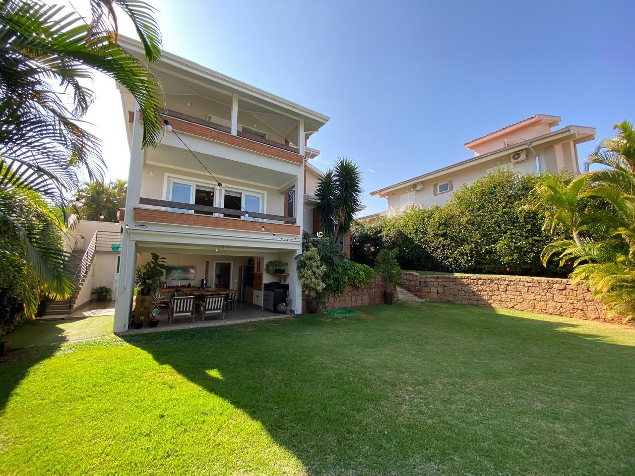 Casa de condomínio à venda no Condomínio Campos de Santo Antônio: