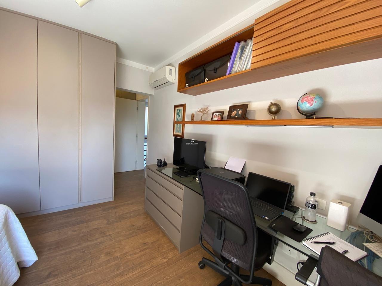 Casa de condomínio à venda no Condomínio Campos de Santo Antônio: