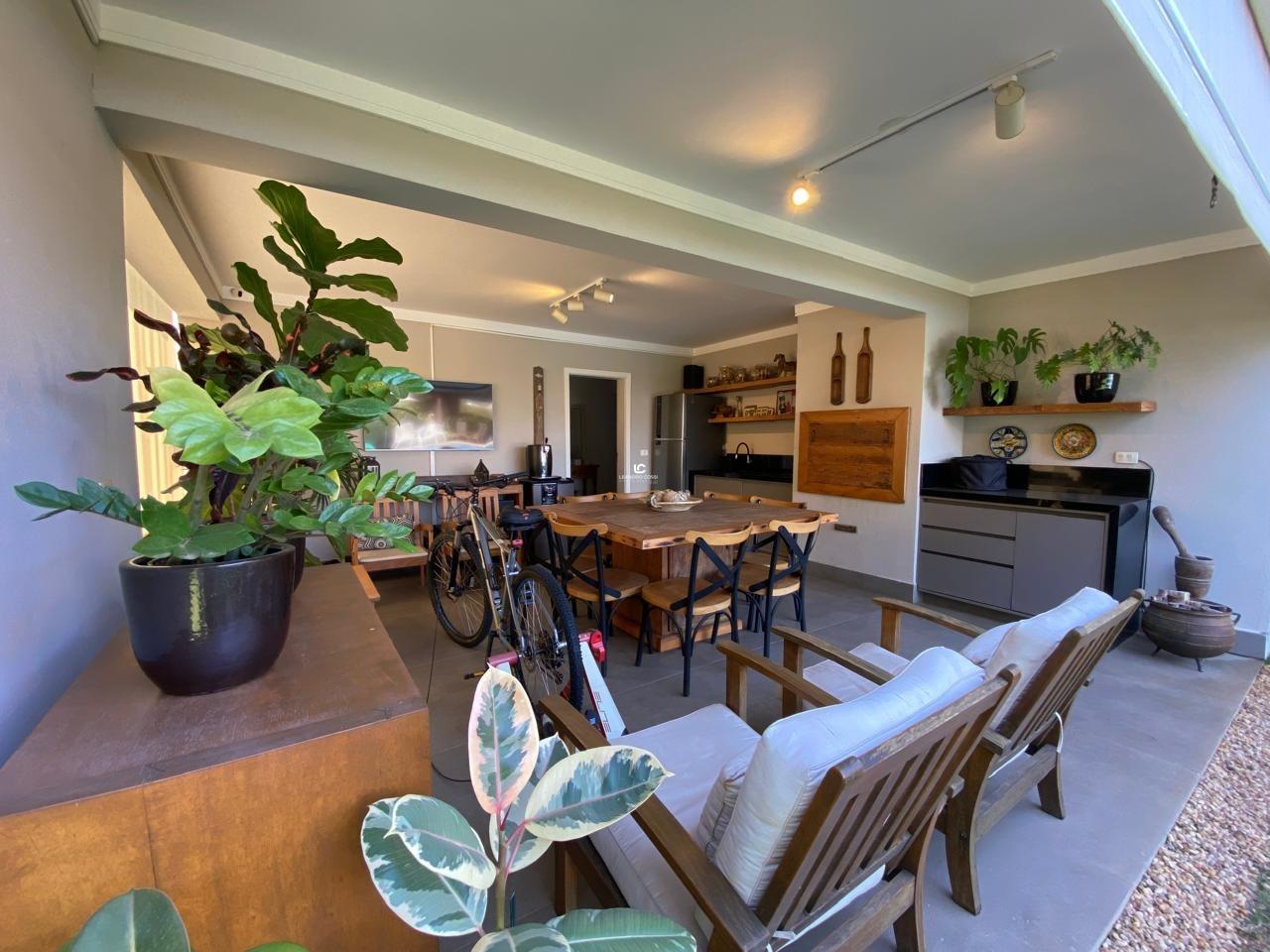 Casa de condomínio à venda no Condomínio Campos de Santo Antônio: