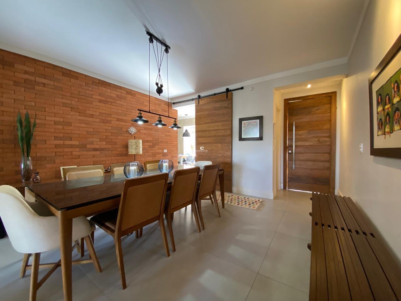 Casa de condomínio à venda no Condomínio Campos de Santo Antônio: