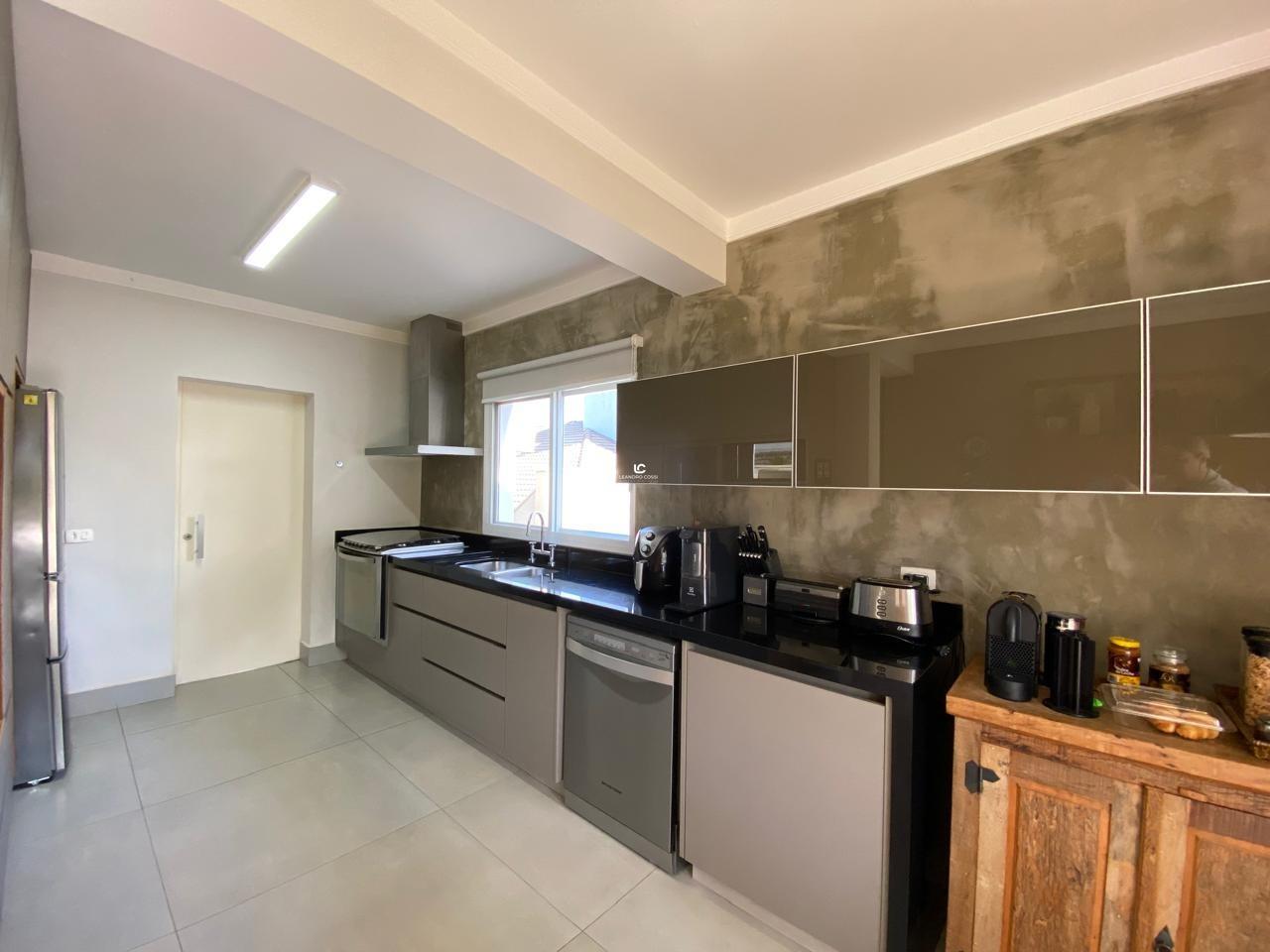 Casa de condomínio à venda no Condomínio Campos de Santo Antônio: