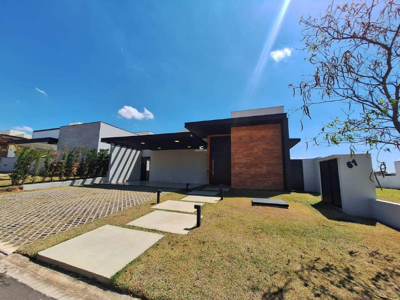 Casa à Venda no Condomínio Villas do Golfe – Itu