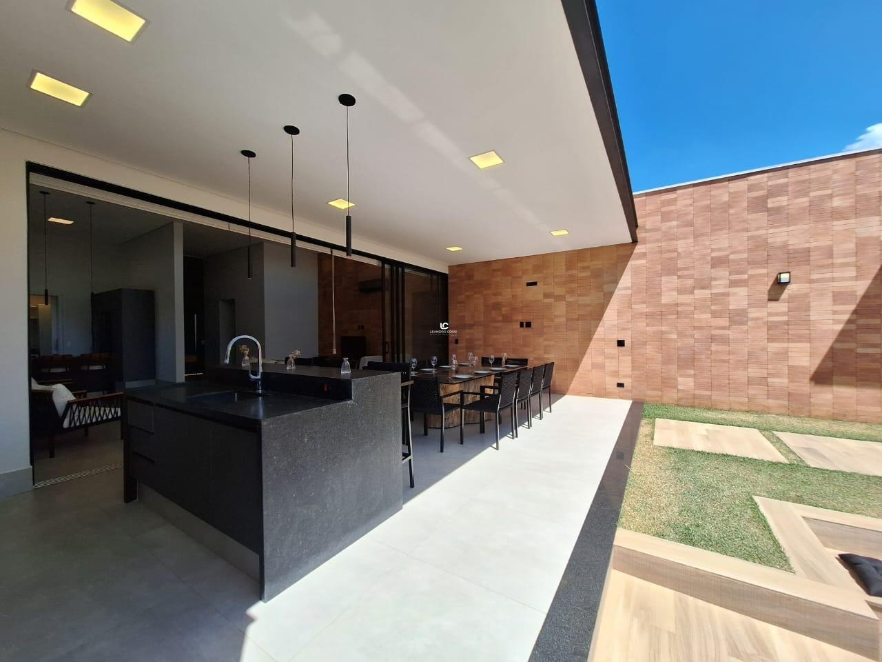 Casa de condomínio à venda no Condomínio Villas do Golfe: