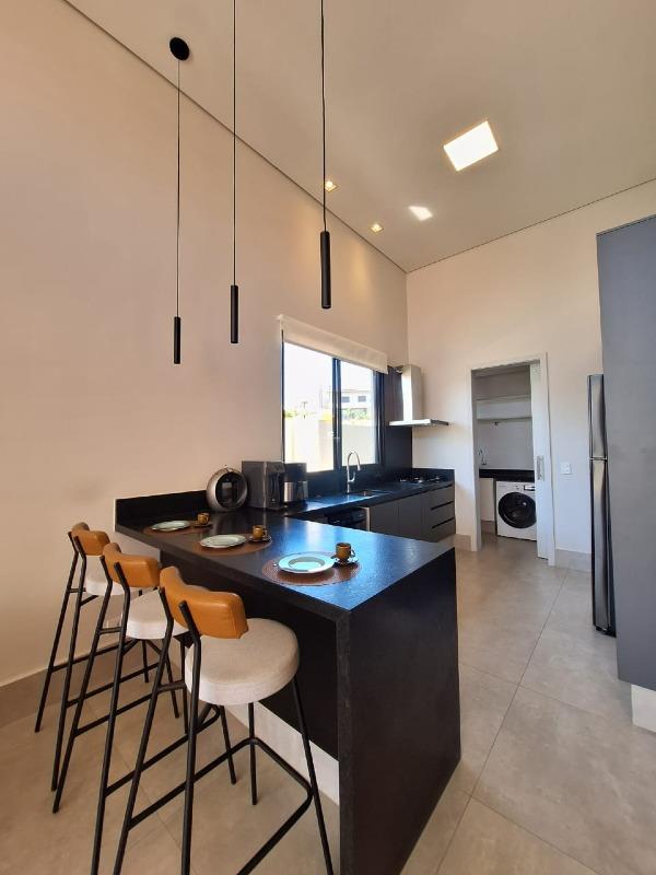 Casa de condomínio à venda no Condomínio Villas do Golfe: