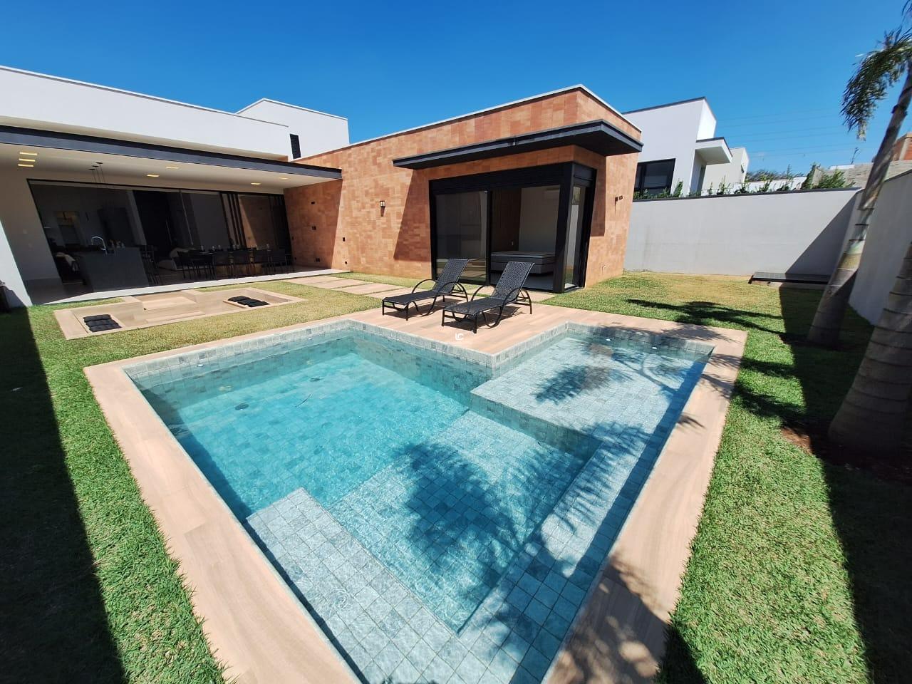 Casa de condomínio à venda no Condomínio Villas do Golfe: