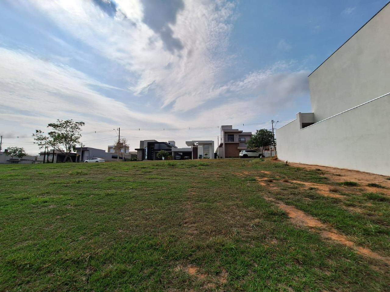 Terreno de Condomínio à venda no Condomínio Residencial Una: