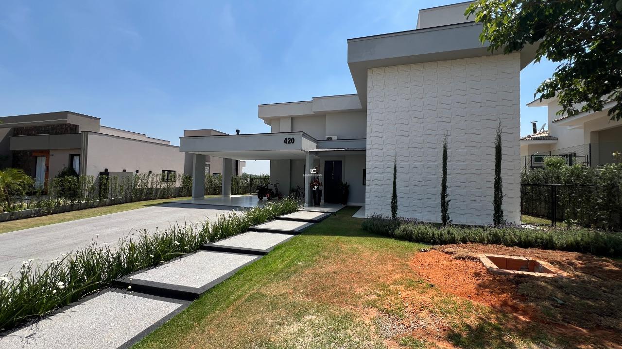 Casa de condomínio à venda no Condomínio Terras de Mont Serrat: