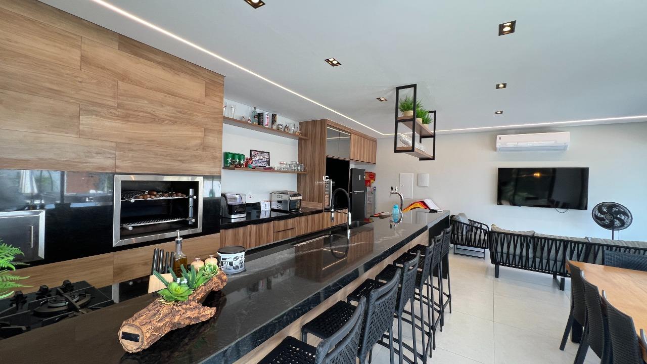 Casa de condomínio à venda no Condomínio Terras de Mont Serrat: