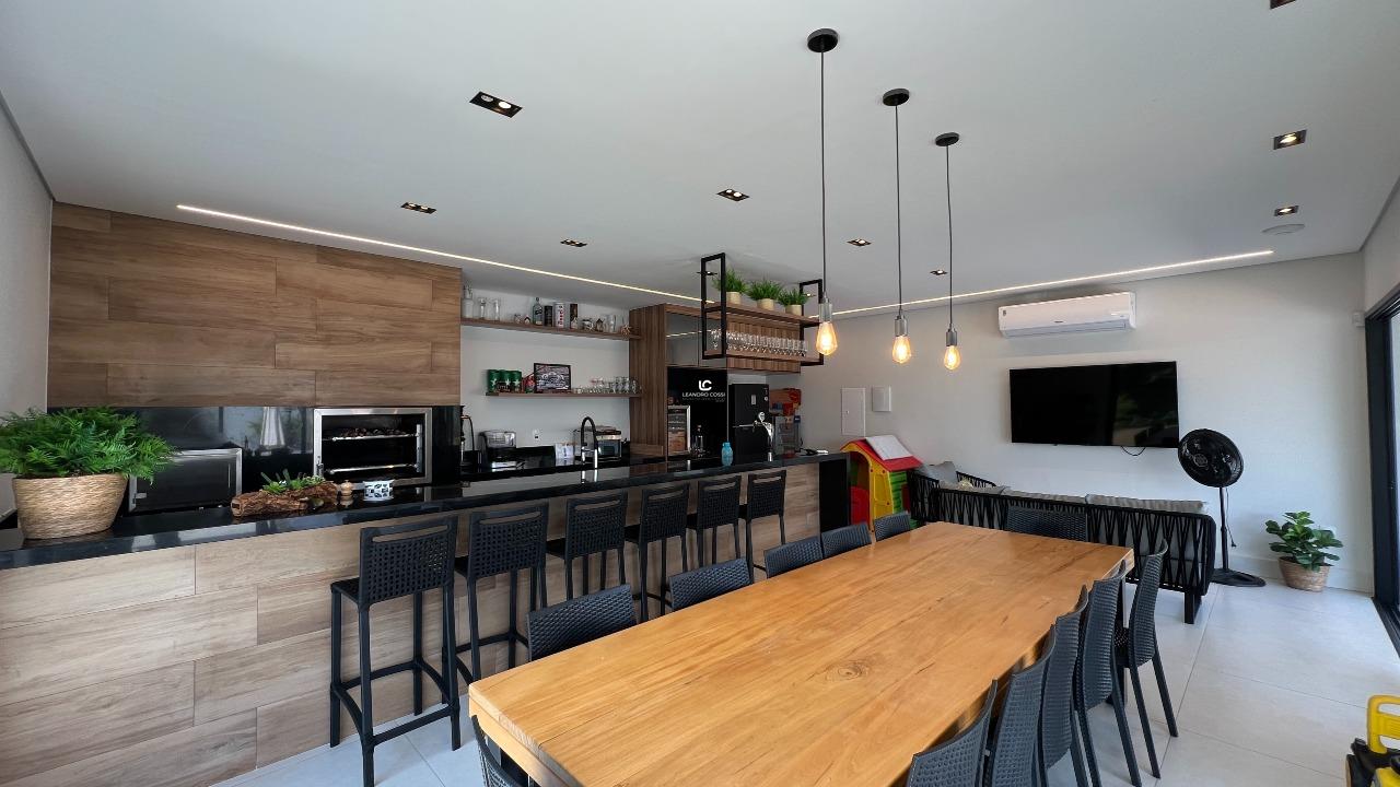 Casa de condomínio à venda no Condomínio Terras de Mont Serrat: