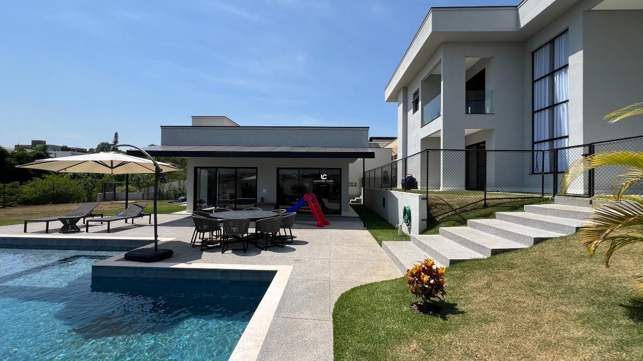 Casa de condomínio à venda no Condomínio Terras de Mont Serrat: