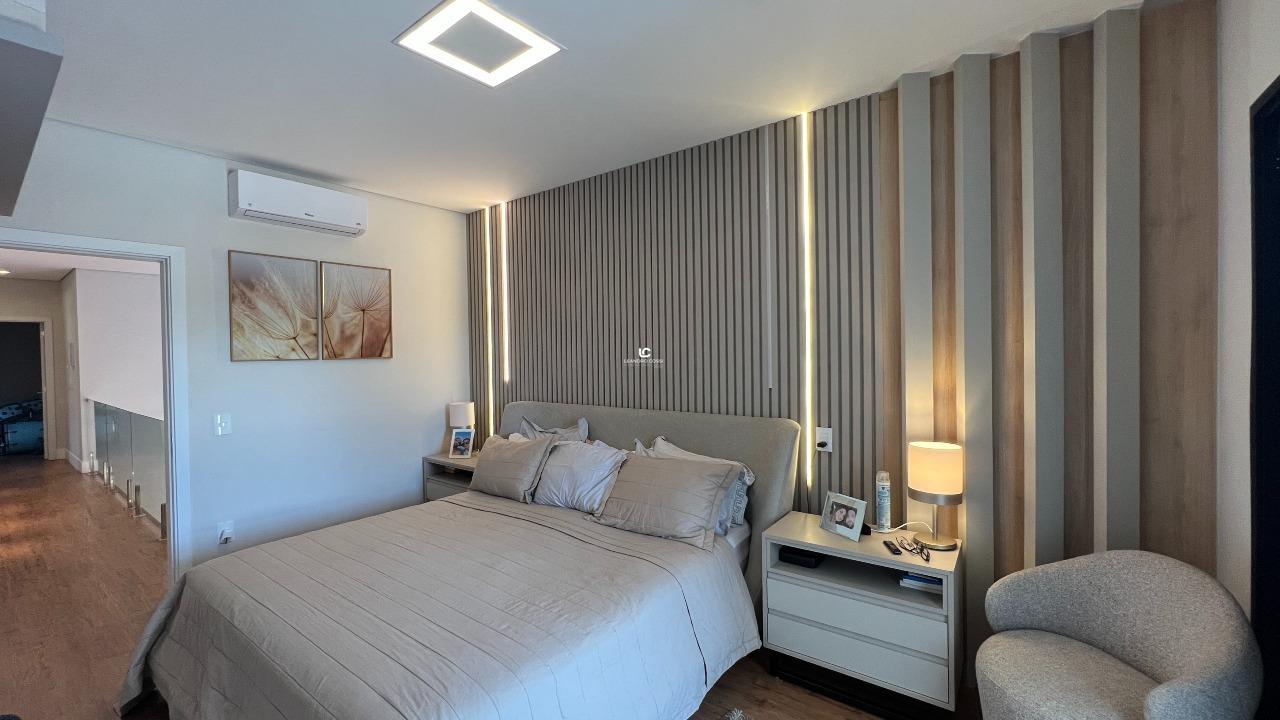 Casa de condomínio à venda no Condomínio Terras de Mont Serrat: