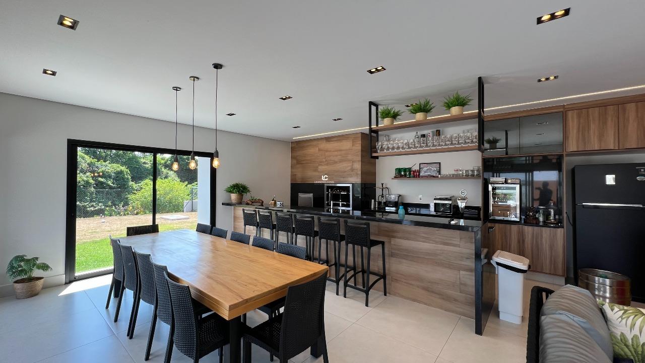 Casa de condomínio à venda no Condomínio Terras de Mont Serrat: