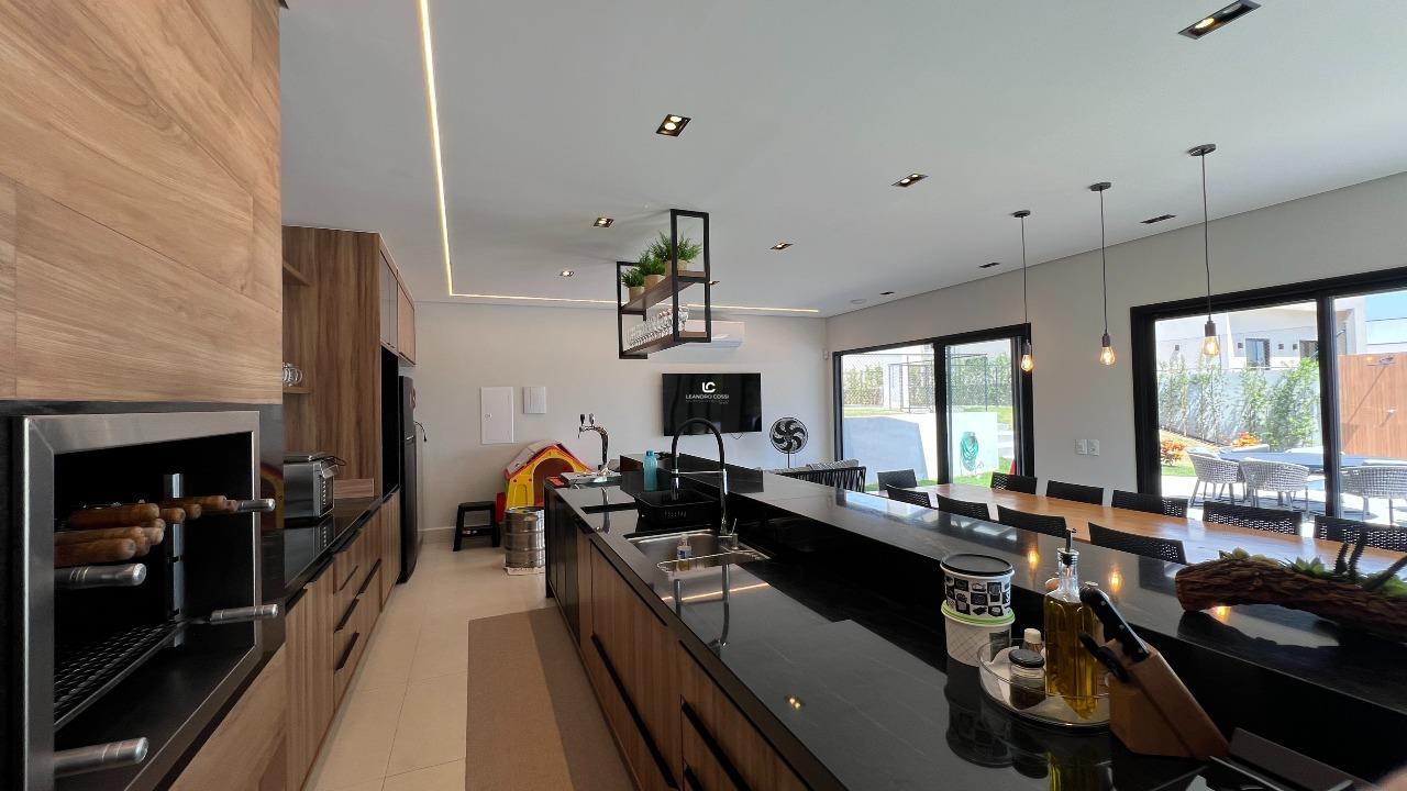 Casa de condomínio à venda no Condomínio Terras de Mont Serrat: