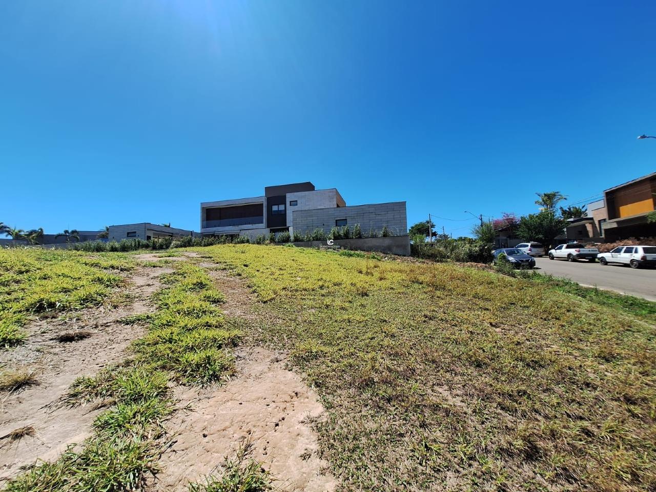 Terreno de Condomínio à venda no Condomínio Xapada Parque Ytu: