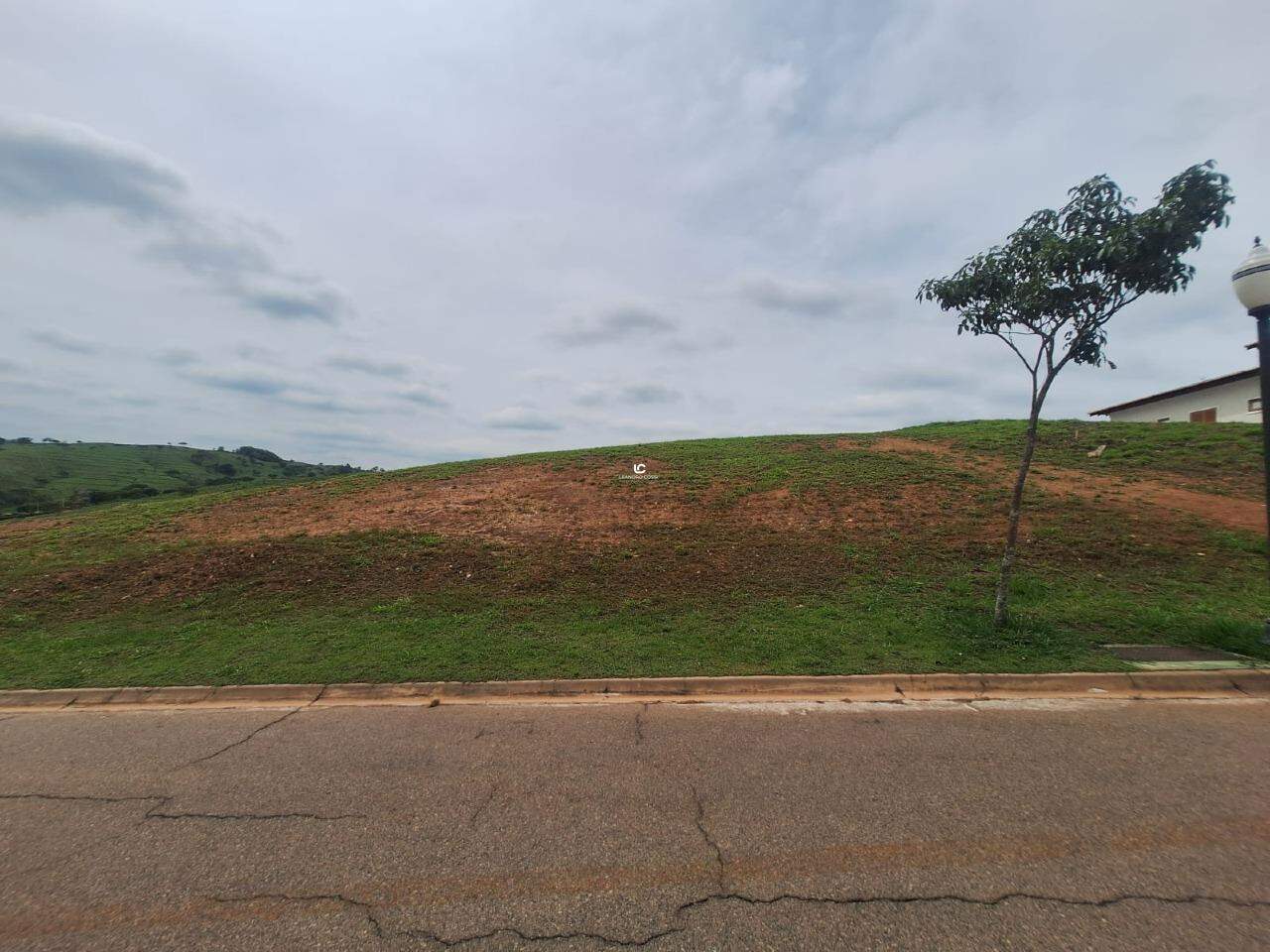 Terreno de Condomínio Residencial Parque Campos de Santo Antônio II Itu 