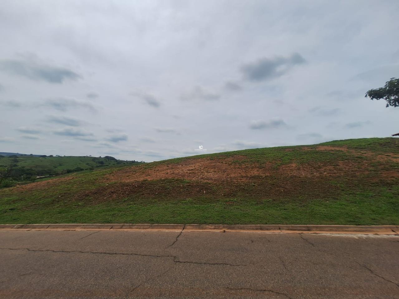 Terreno de Condomínio Residencial Parque Campos de Santo Antônio II Itu 