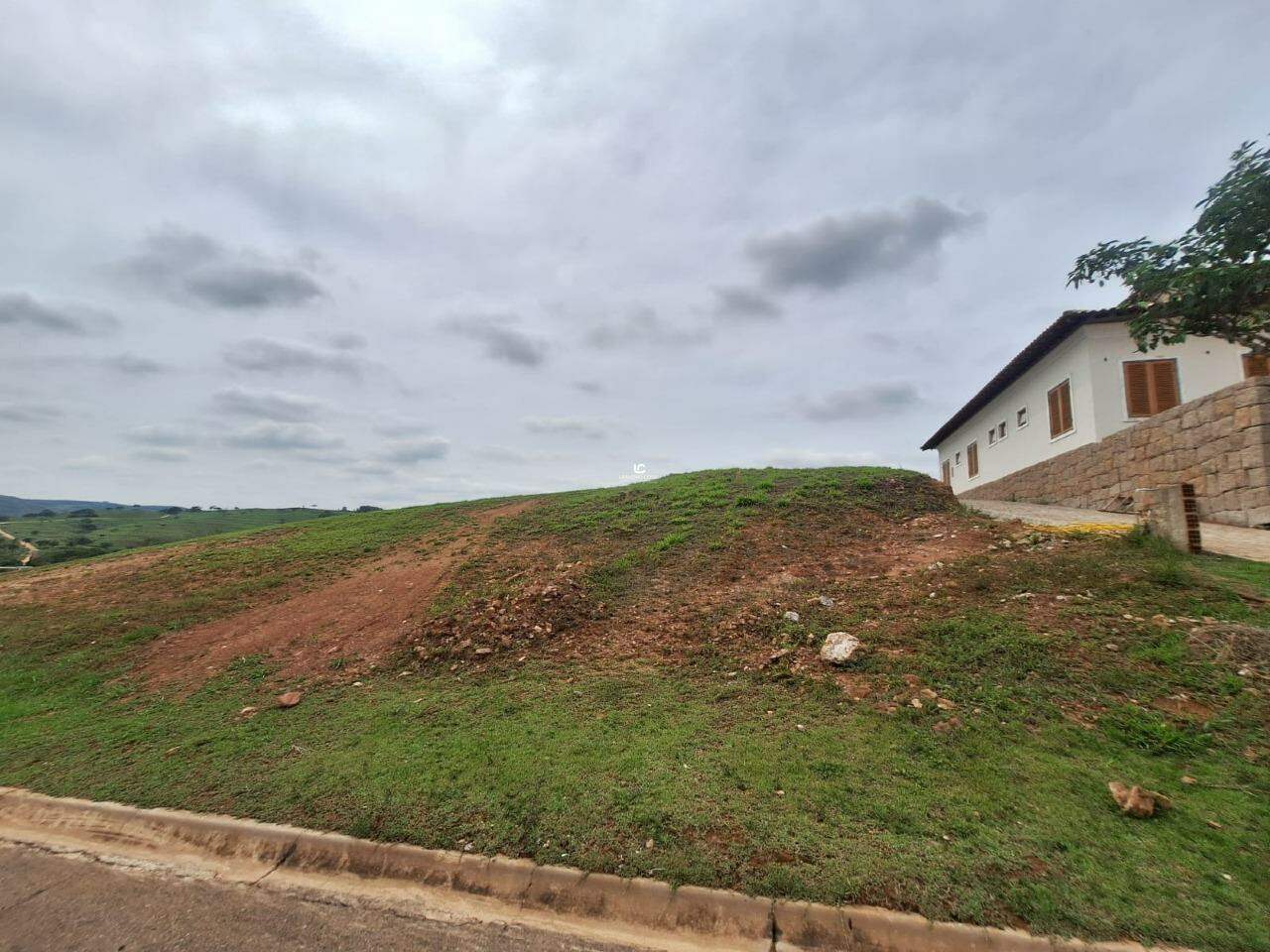 Terreno de Condomínio Residencial Parque Campos de Santo Antônio II Itu 