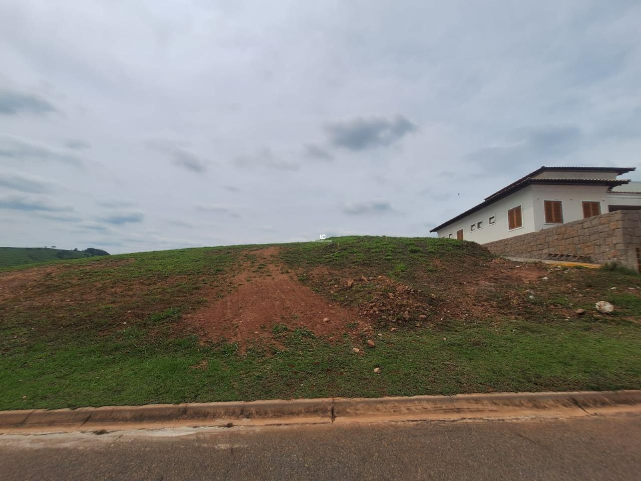 Terreno de Condomínio Residencial Parque Campos de Santo Antônio II Itu 