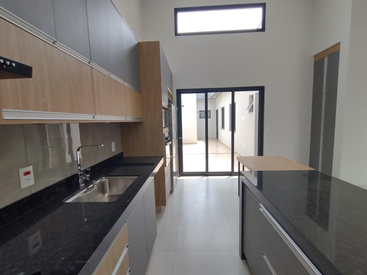 Casa de condomínio à venda no Condomínio Village Moutonnée: