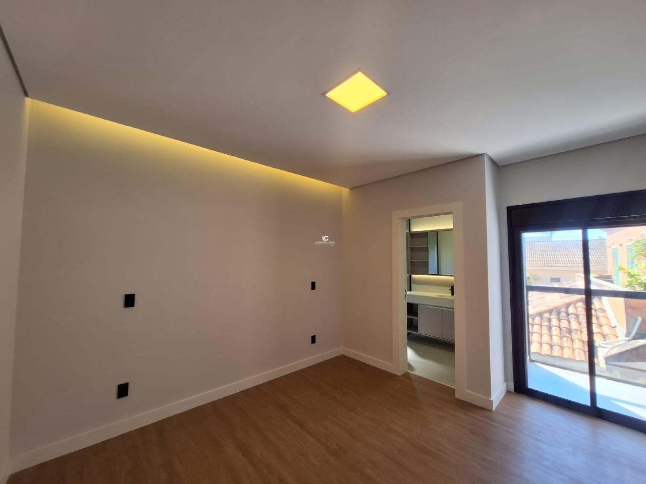 Casa de condomínio à venda no Condomínio Campos de Santo Antônio: