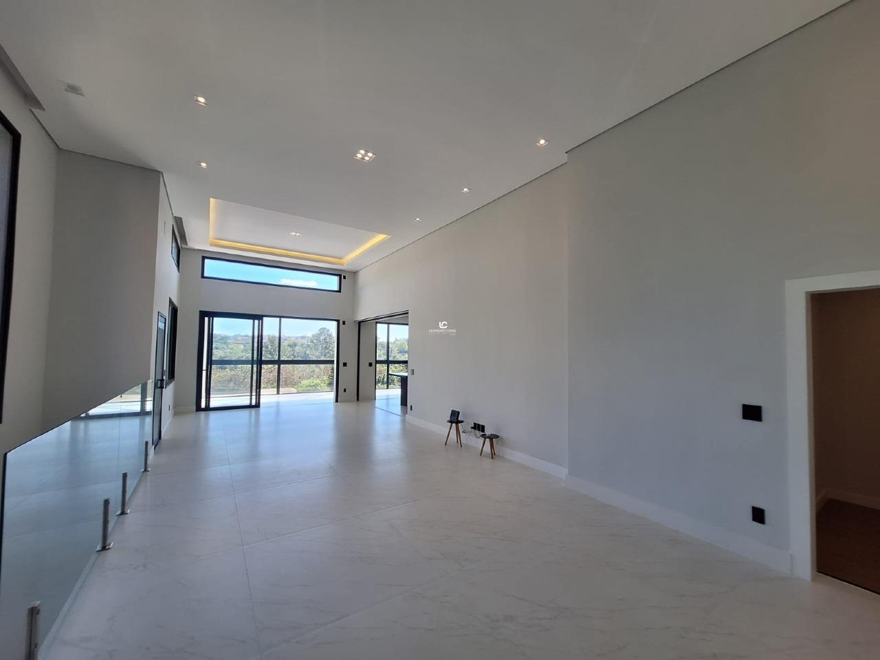 Casa de condomínio à venda no Condomínio Campos de Santo Antônio: