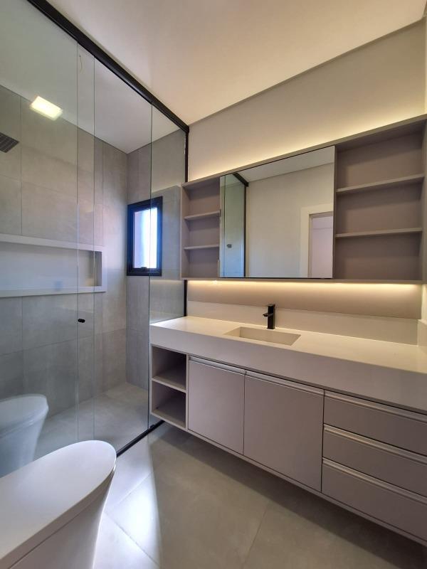 Casa de condomínio à venda no Condomínio Campos de Santo Antônio: