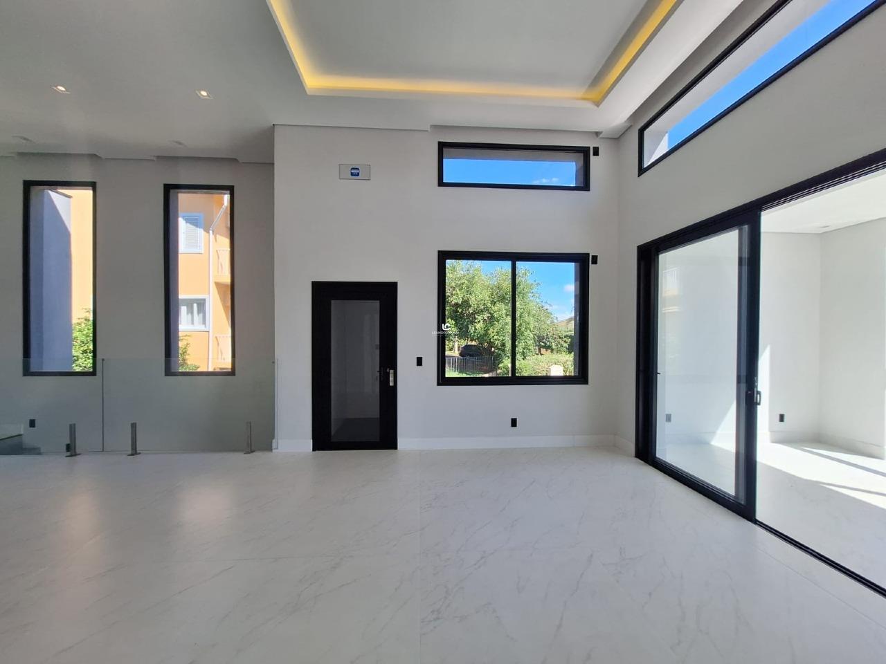 Casa de condomínio à venda no Condomínio Campos de Santo Antônio: