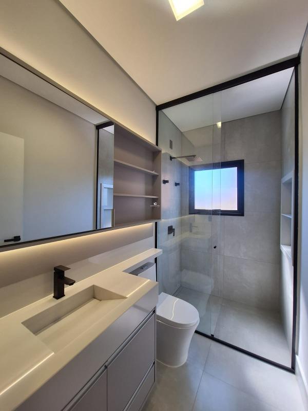 Casa de condomínio à venda no Condomínio Campos de Santo Antônio: