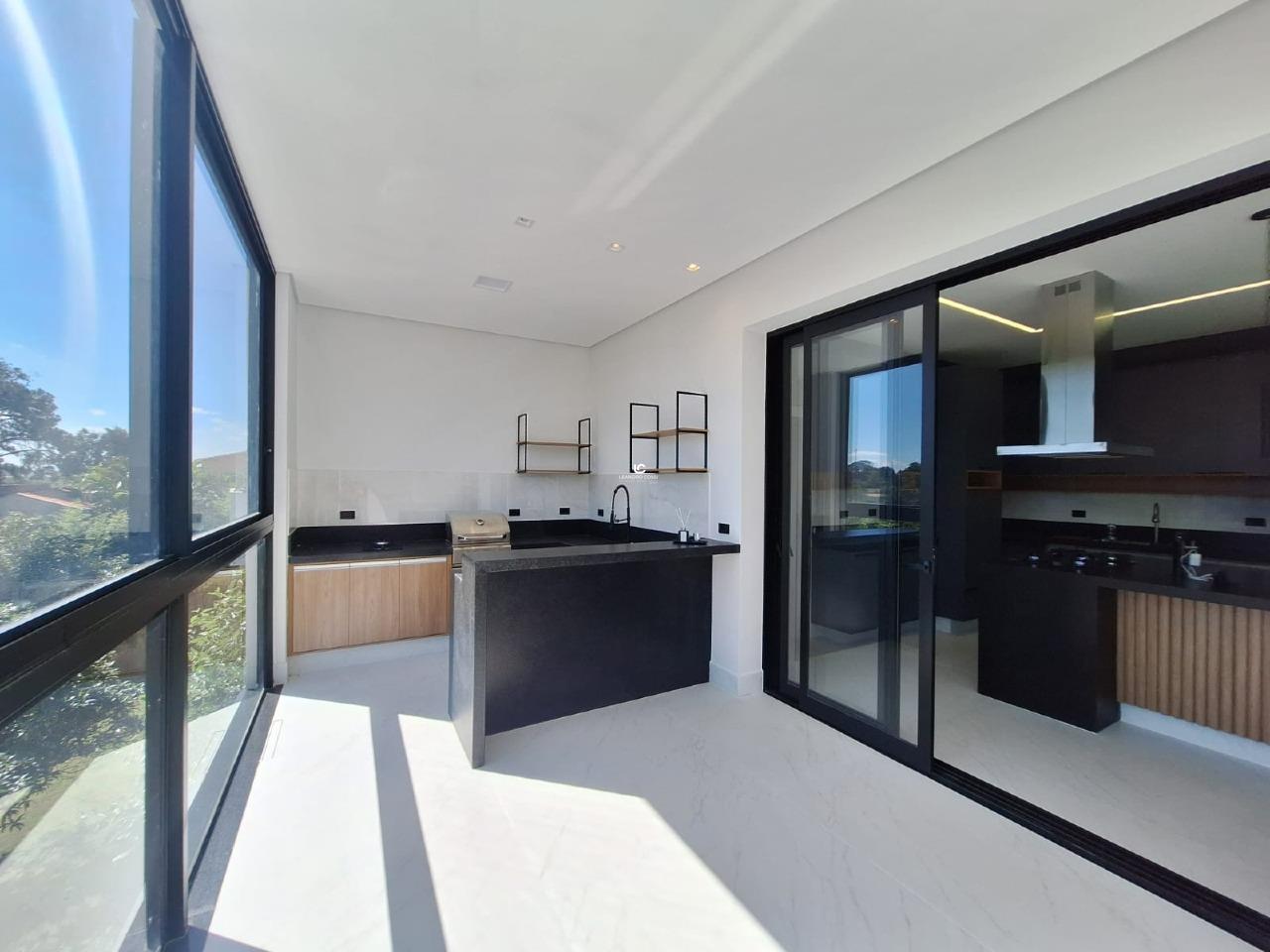 Casa de condomínio à venda no Condomínio Campos de Santo Antônio: