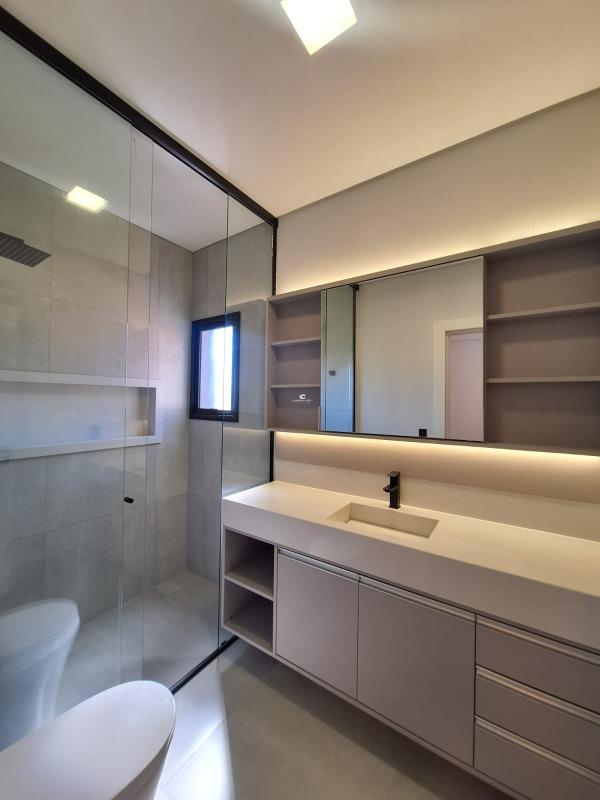 Casa de condomínio à venda no Condomínio Campos de Santo Antônio: