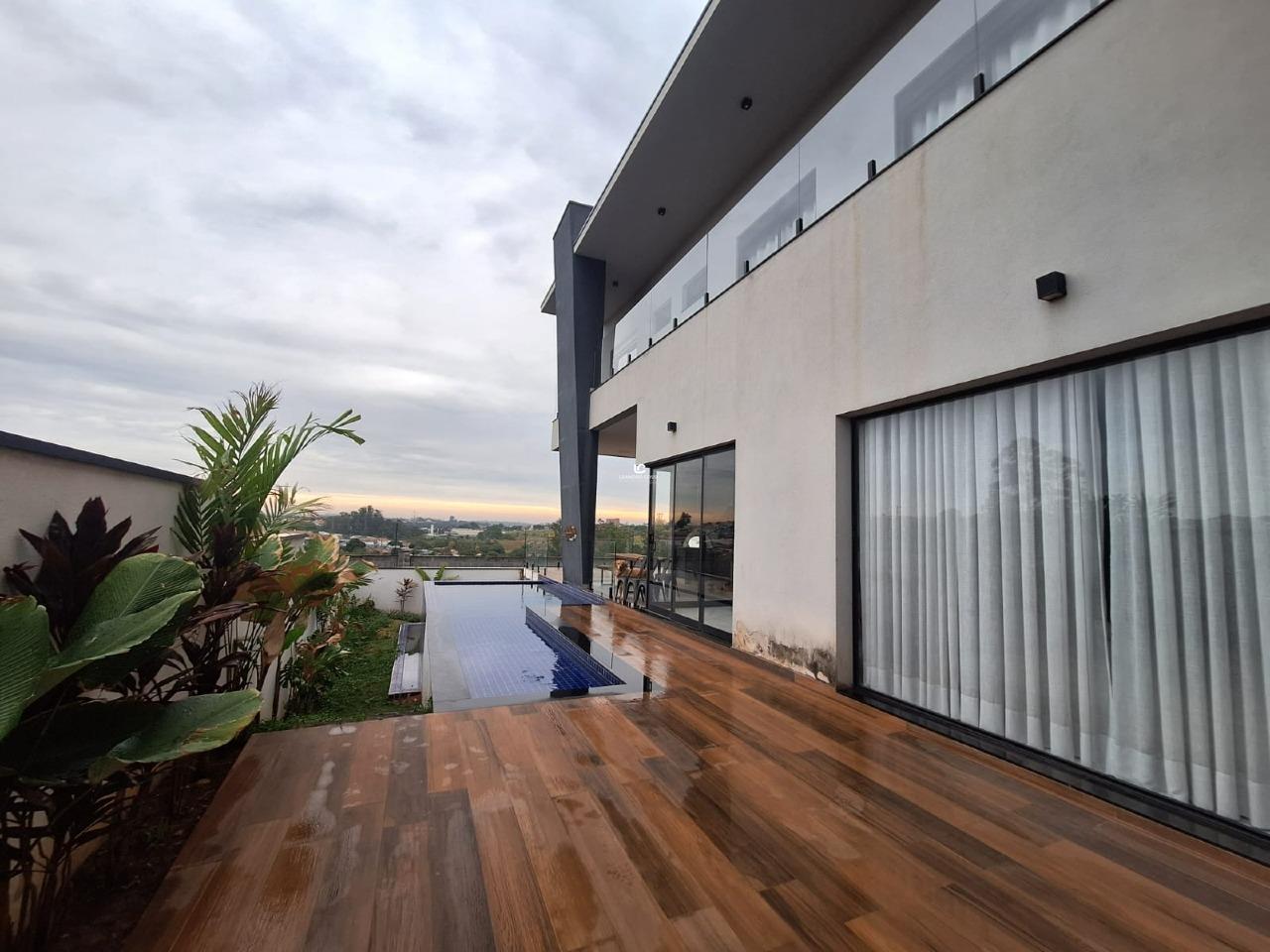 Casa de Condomínio Residencial Central Parque Salto 