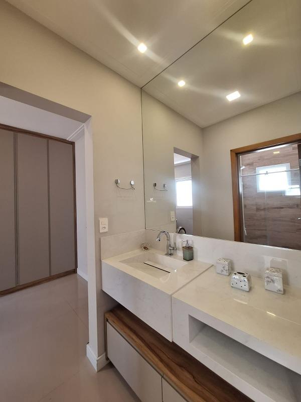 Casa de condomínio à venda no Condomínio Residencial Una: