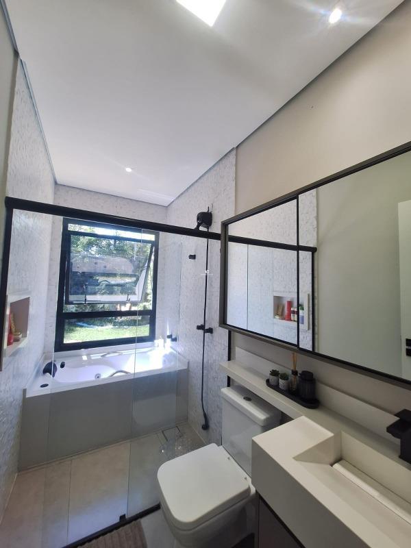 Casa de condomínio à venda no Condomínio Residencial Una: