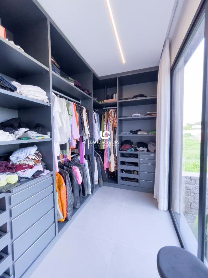 Casa de condomínio para aluguel no Condomínio Villas do Golfe: