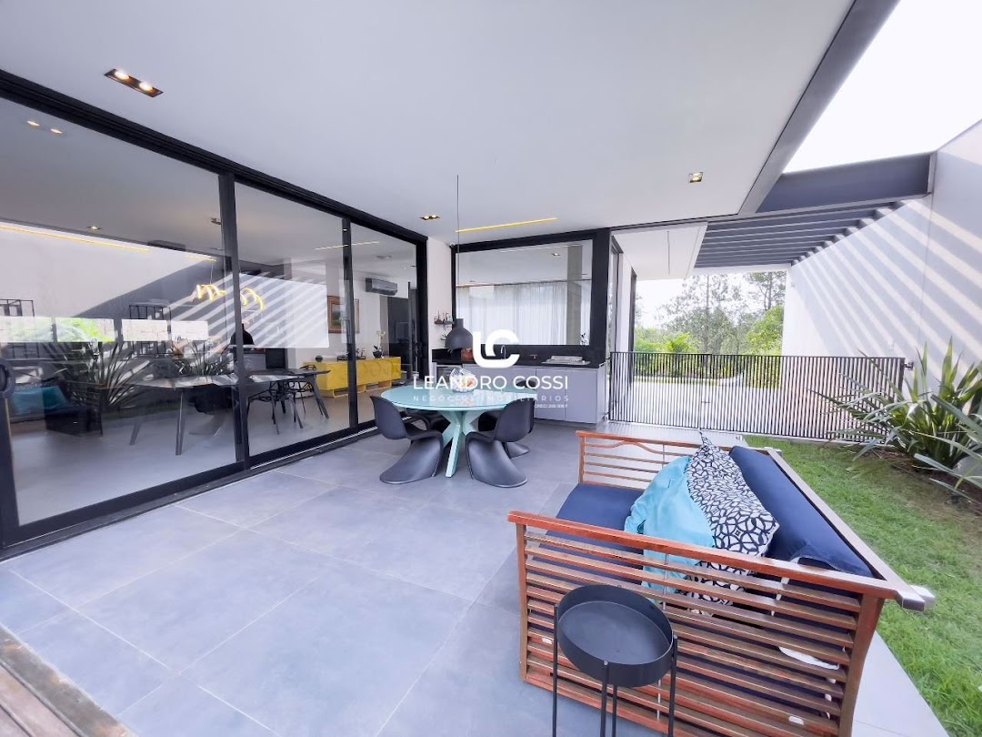 Casa de condomínio para aluguel no Condomínio Villas do Golfe: