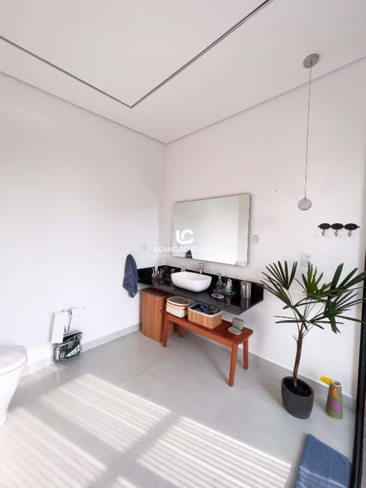 Casa de condomínio para aluguel no Condomínio Villas do Golfe: