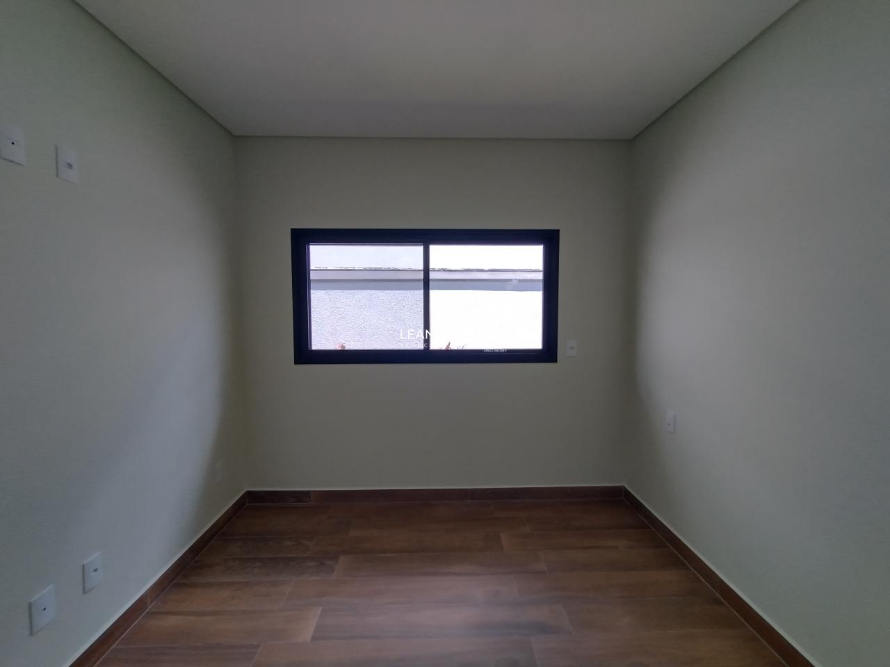 Casa de condomínio à venda no Mirante dos Ipês: