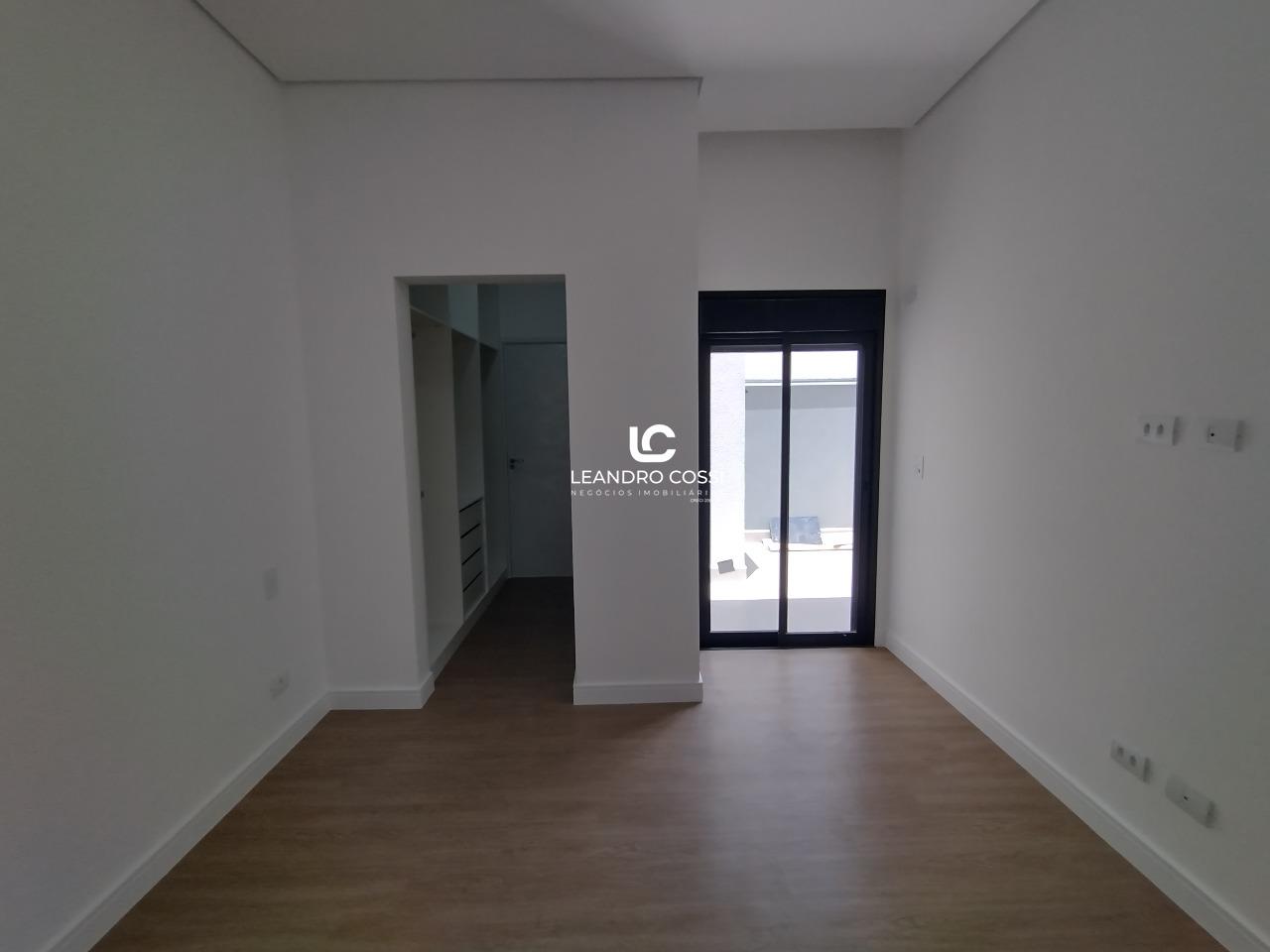 Casa de condomínio à venda no Condomínio Village Moutonnée: