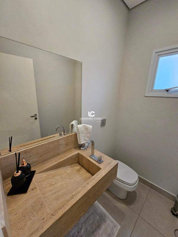 Casa de Condomínio Condomínio Jardim Theodora Itu 