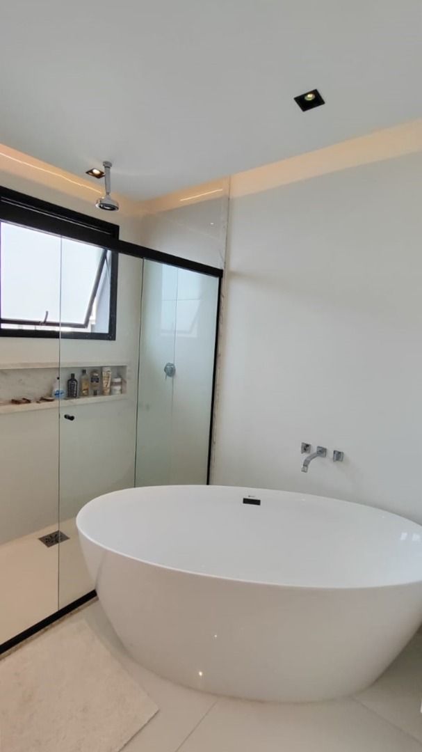 Casa de condomínio para aluguel no Condomínio Residencial Una: