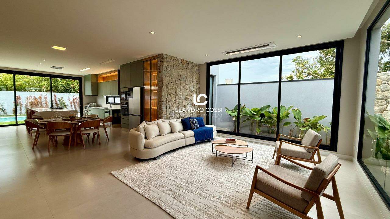 Casa à Venda no Condomínio Villas do Golfe em Itu/Sp