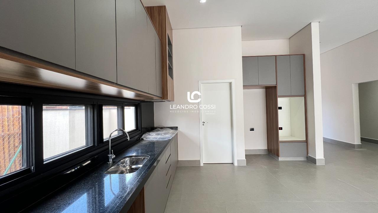 Casa de condomínio à venda no Condomínio Campos de Santo Antônio: