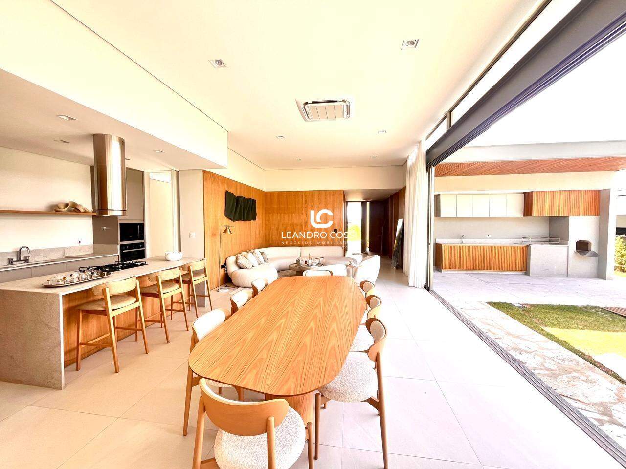 Casa de condomínio à venda no Condomínio Villas do Golfe: