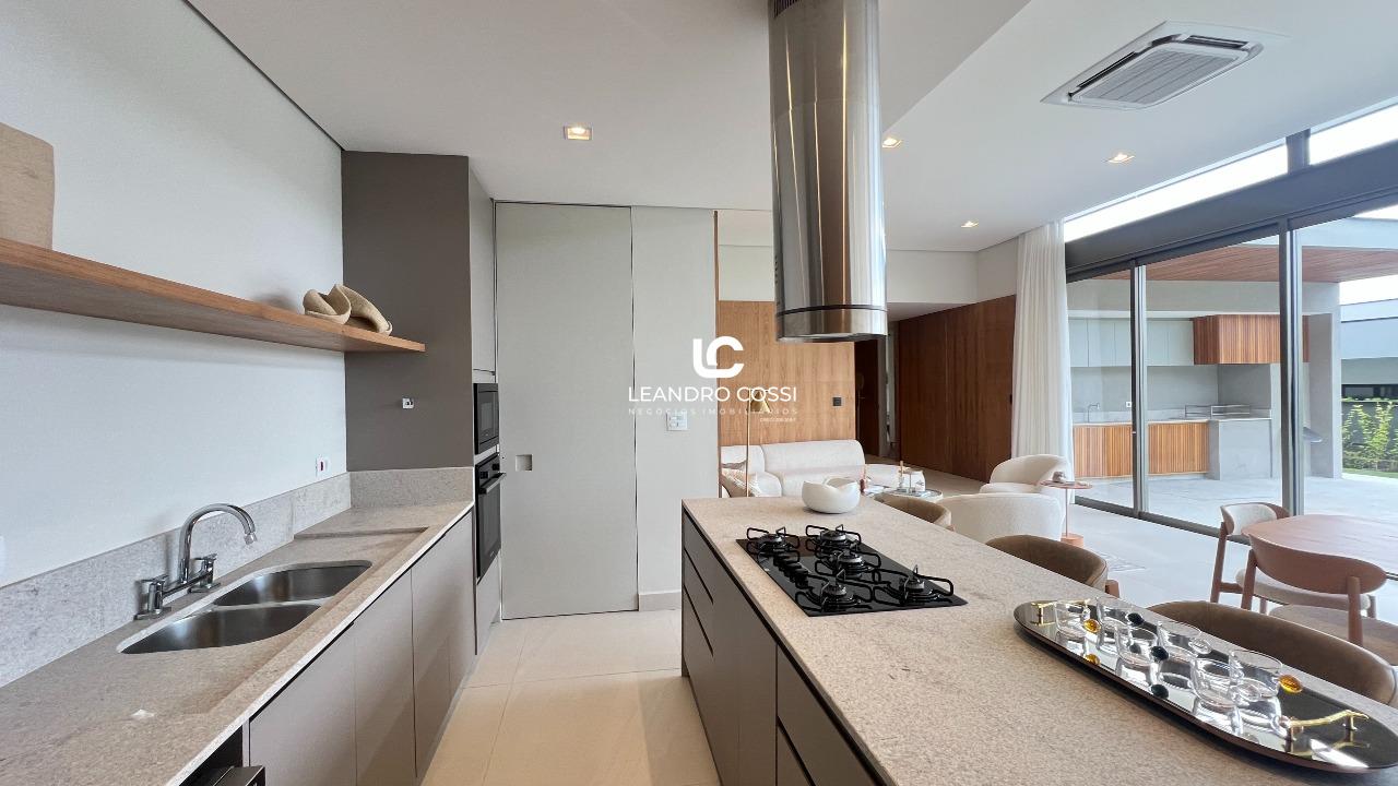 Casa de condomínio à venda no Condomínio Villas do Golfe: