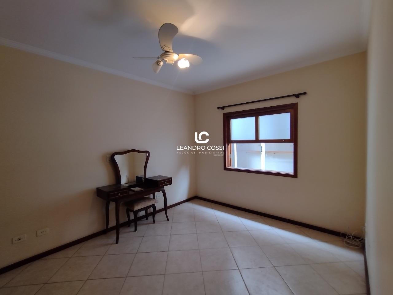 Casa de condomínio para aluguel no Condomínio Portal da Vila Rica: