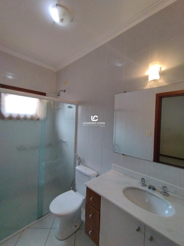 Casa de condomínio para aluguel no Condomínio Portal da Vila Rica: