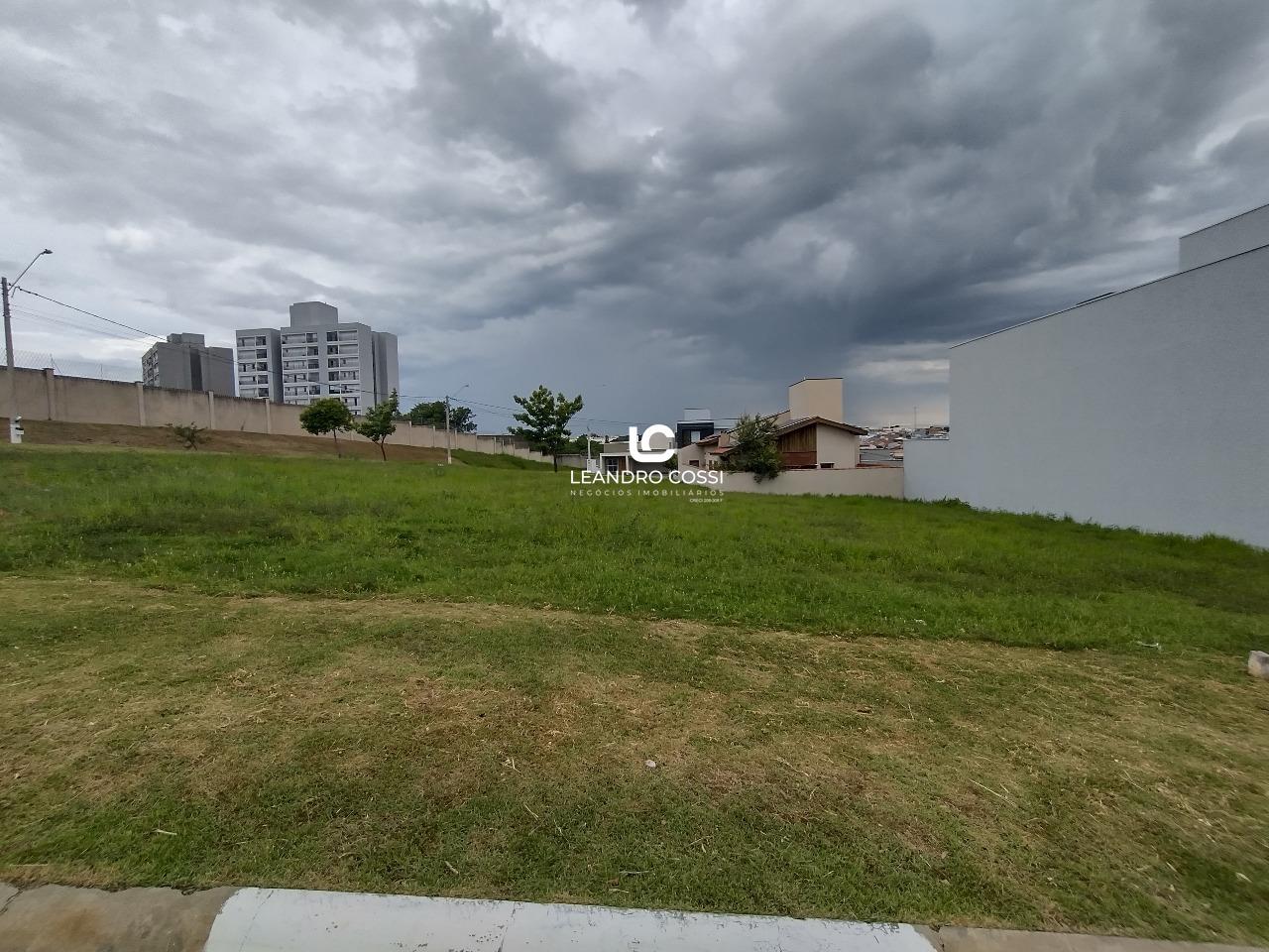 Terreno de Condomínio à venda no Condomínio Gardenville: